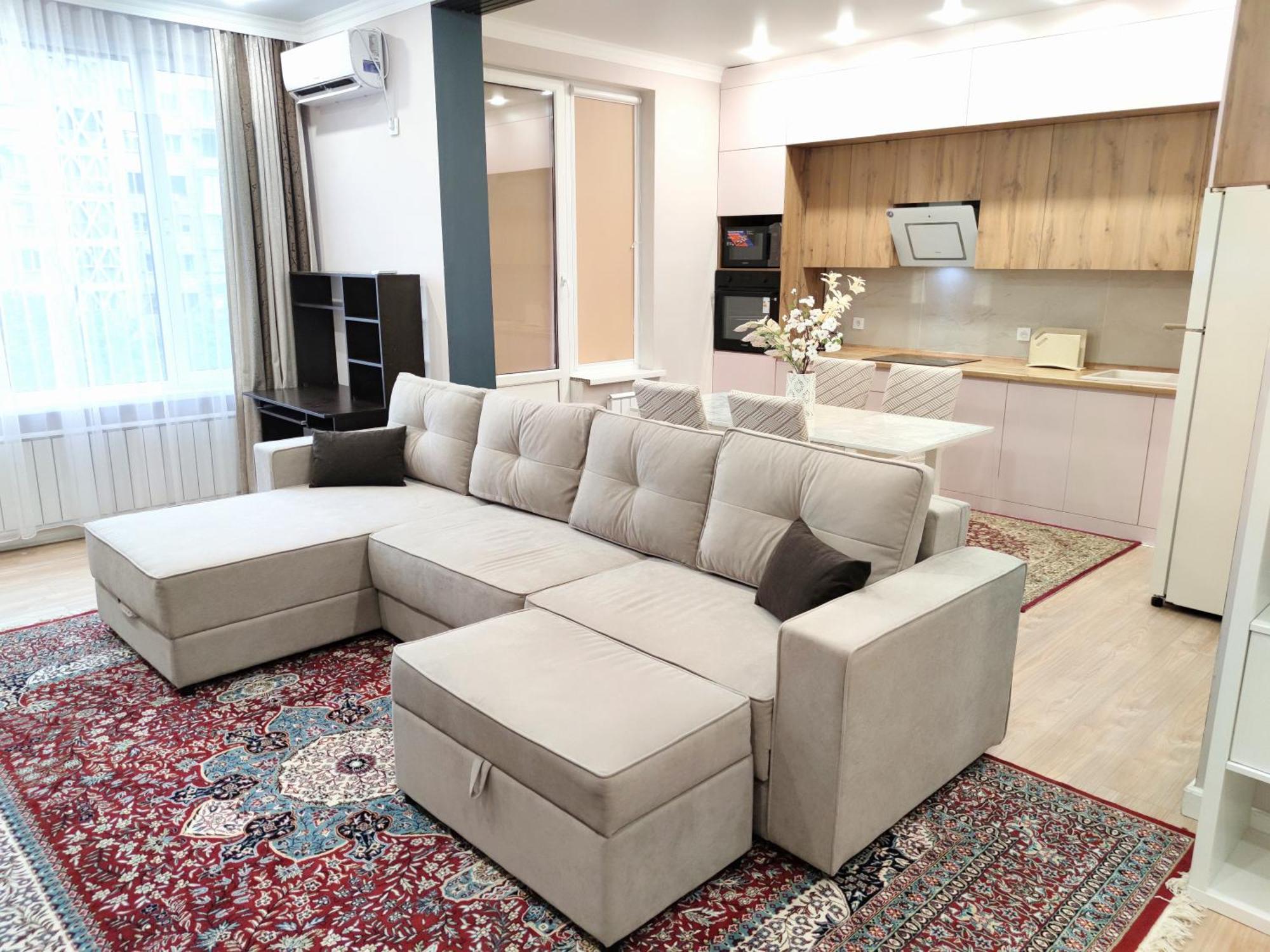 Жк-Jazz Квартал 3-Х Комнатная Бизнес Класс Almaty Exterior foto
